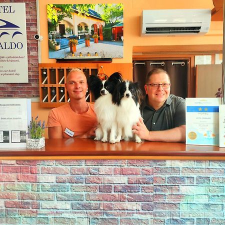 Hotel Oswaldo 부다페스트 외부 사진