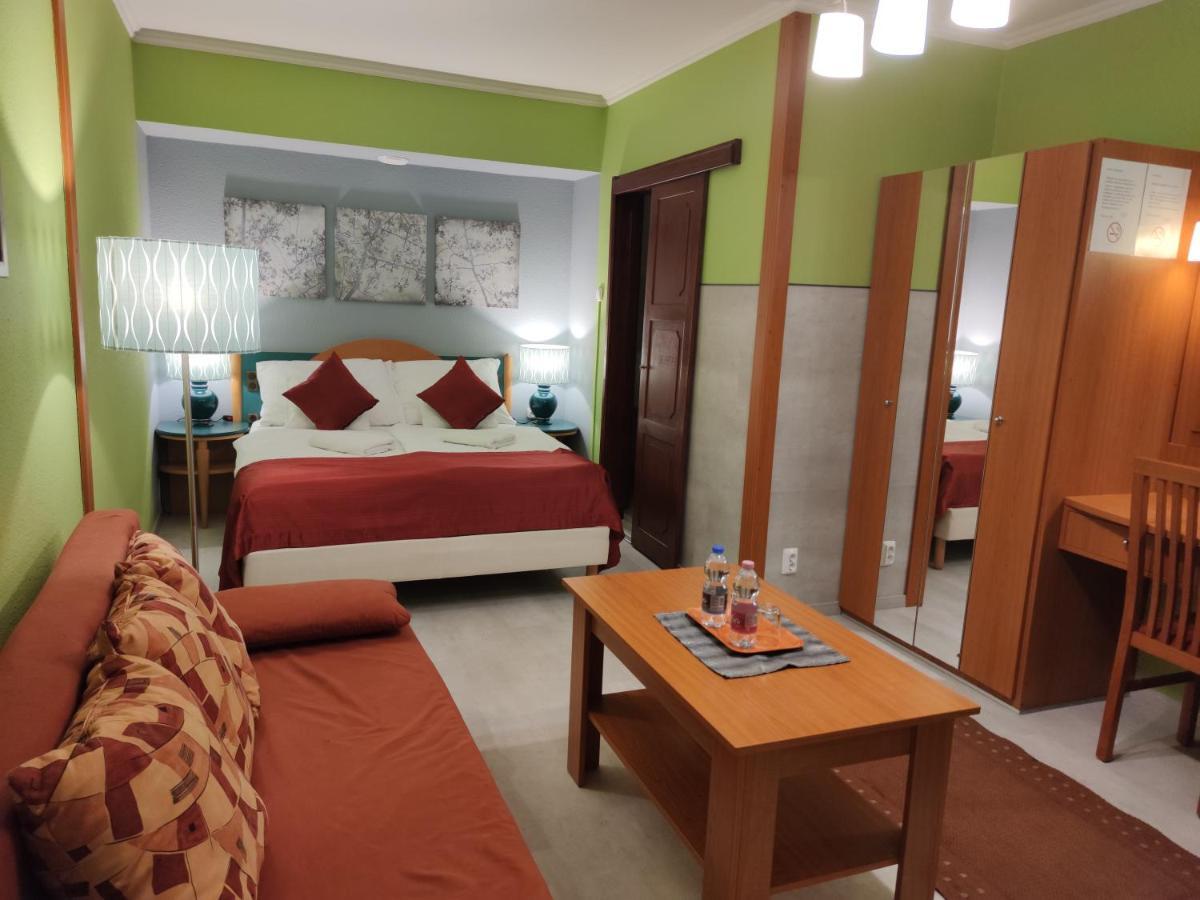Hotel Oswaldo 부다페스트 외부 사진