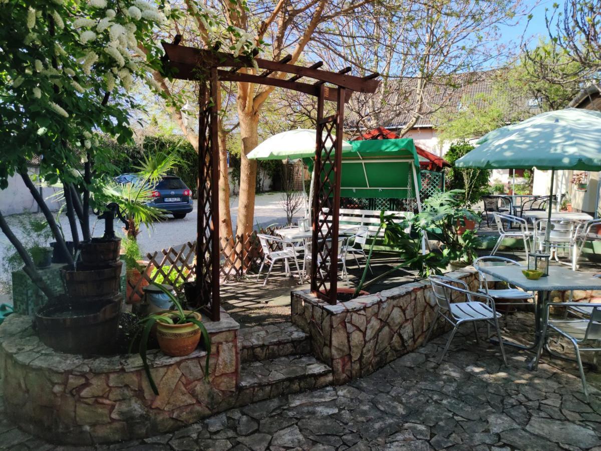 Hotel Oswaldo 부다페스트 외부 사진