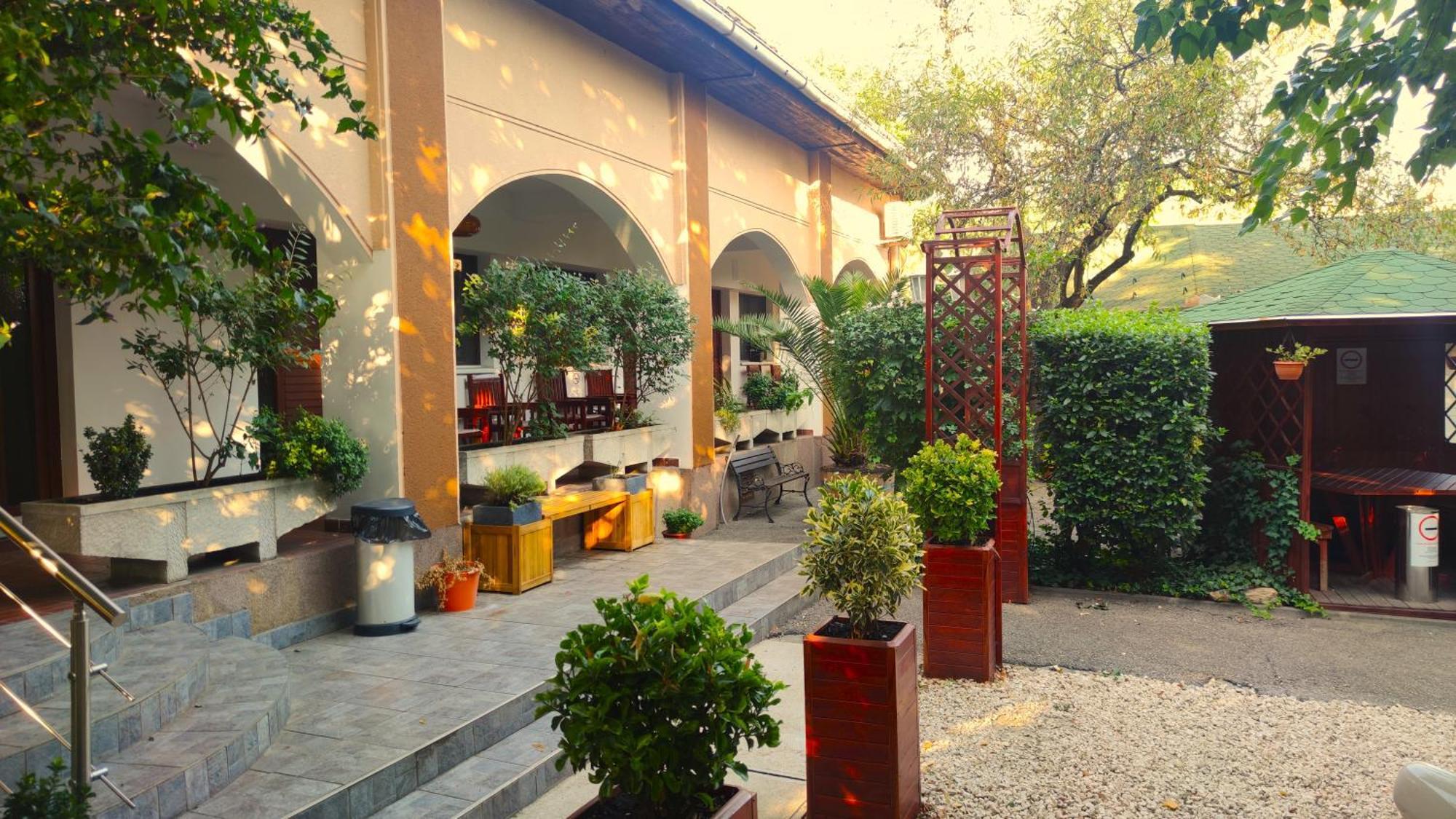 Hotel Oswaldo 부다페스트 외부 사진